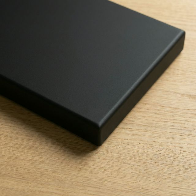 Matte polymer (thermoplastic)